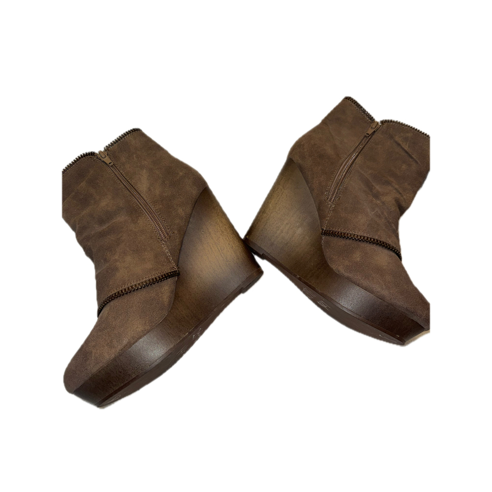 Not Rated Wedge Buckle Ankle Boots - Picture 3 of 11